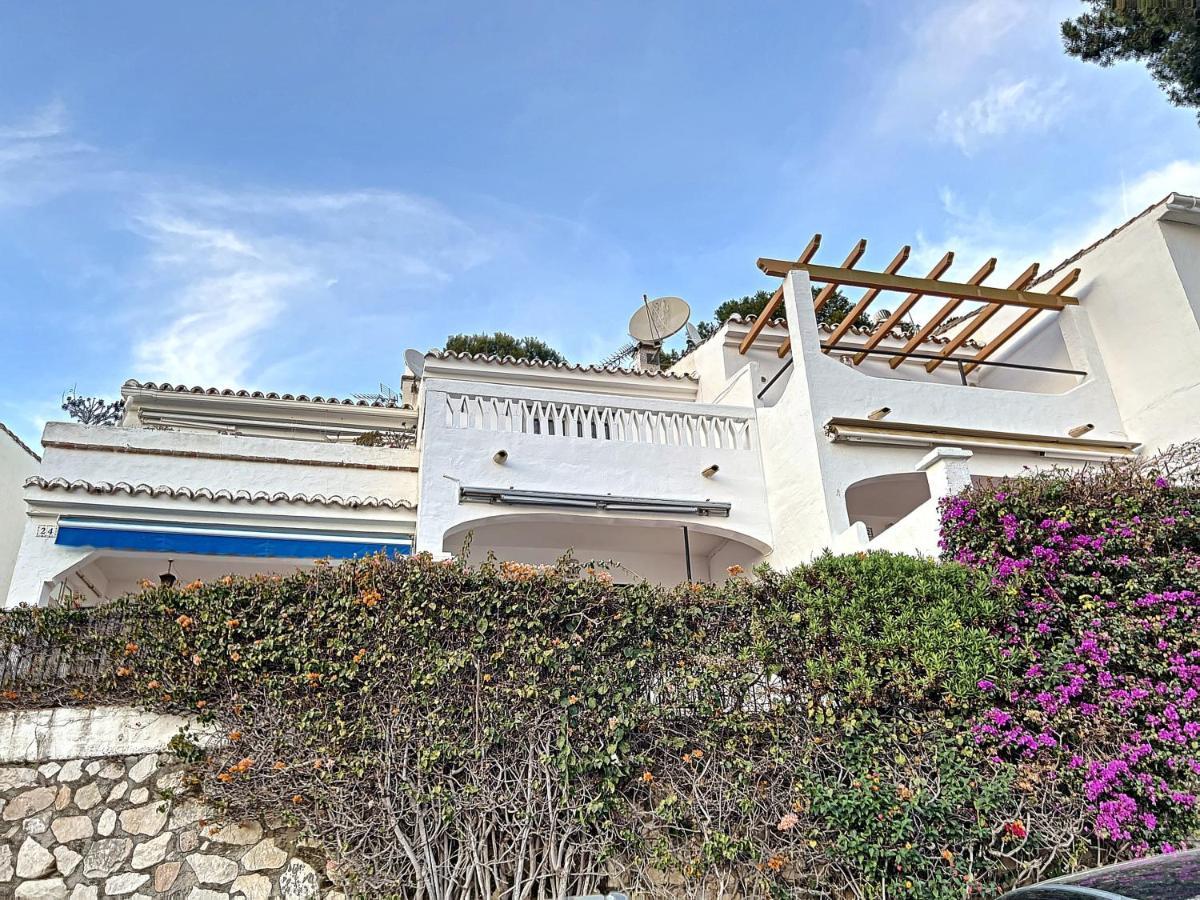 Agradable Adosado Con Piscina La Hidalga * Benalmádena