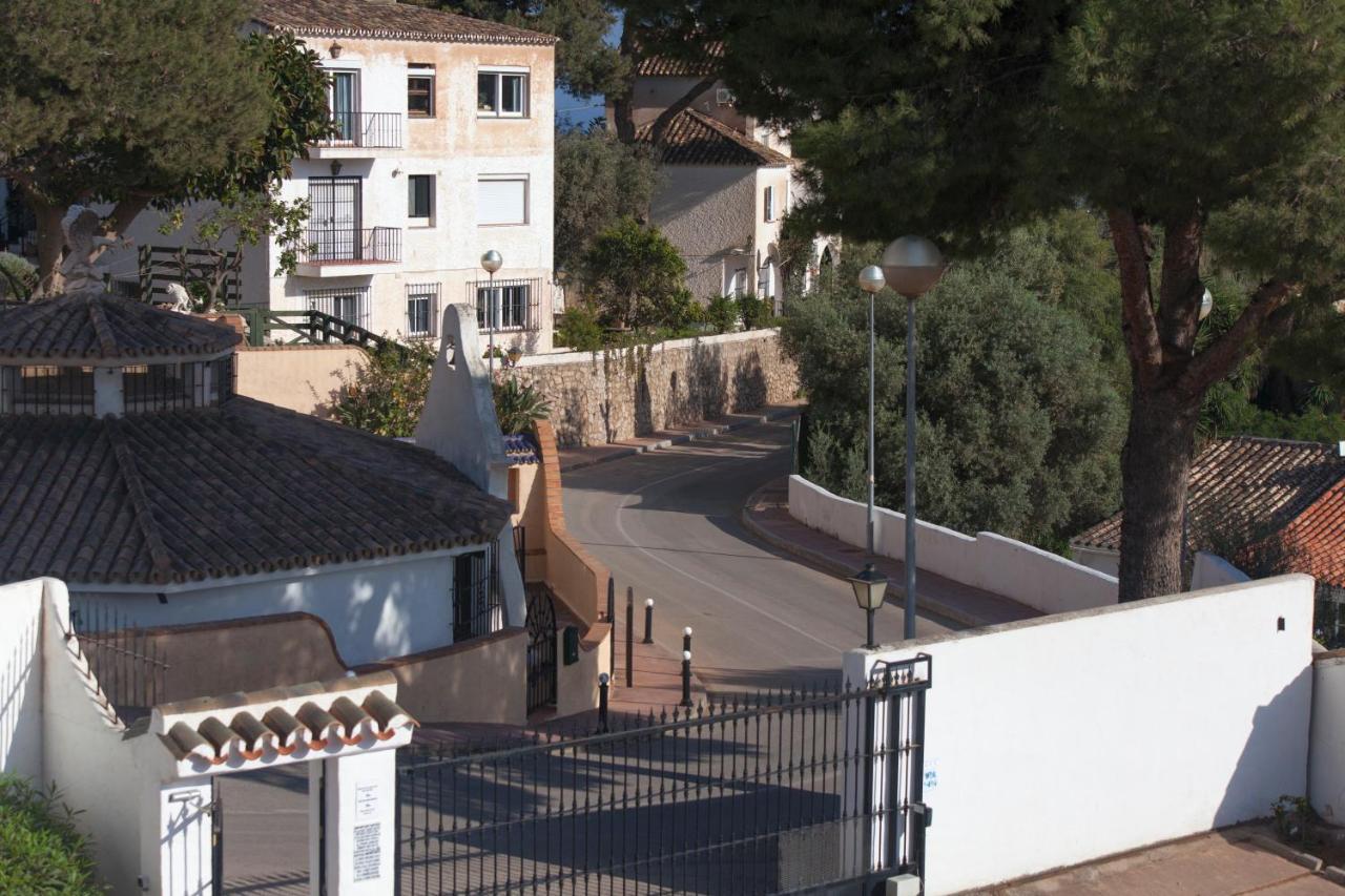 Vakantiehuis Agradable Adosado Con Piscina La Hidalga