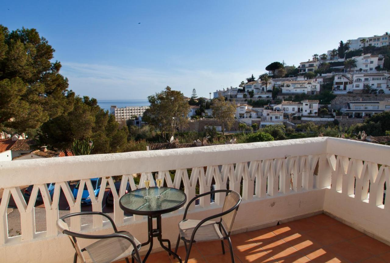 Vakantiehuis Agradable Adosado Con Piscina La Hidalga
