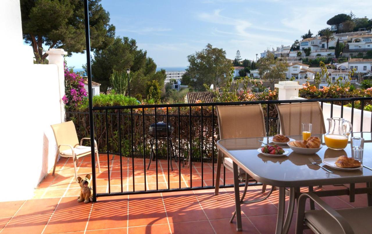 Vakantiehuis Agradable Adosado Con Piscina La Hidalga Benalmádena