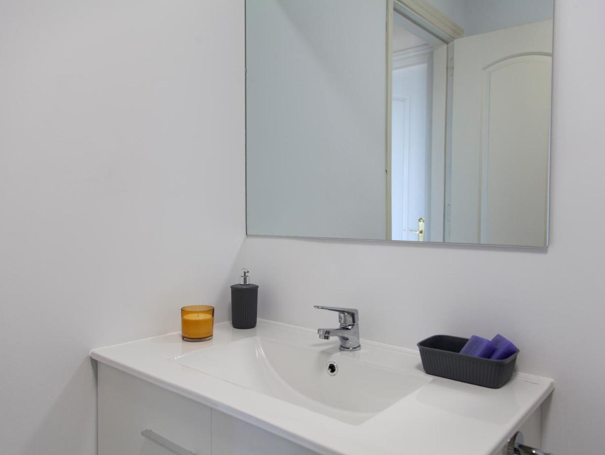 Agradable Adosado Con Piscina La Hidalga Vakantiehuis *